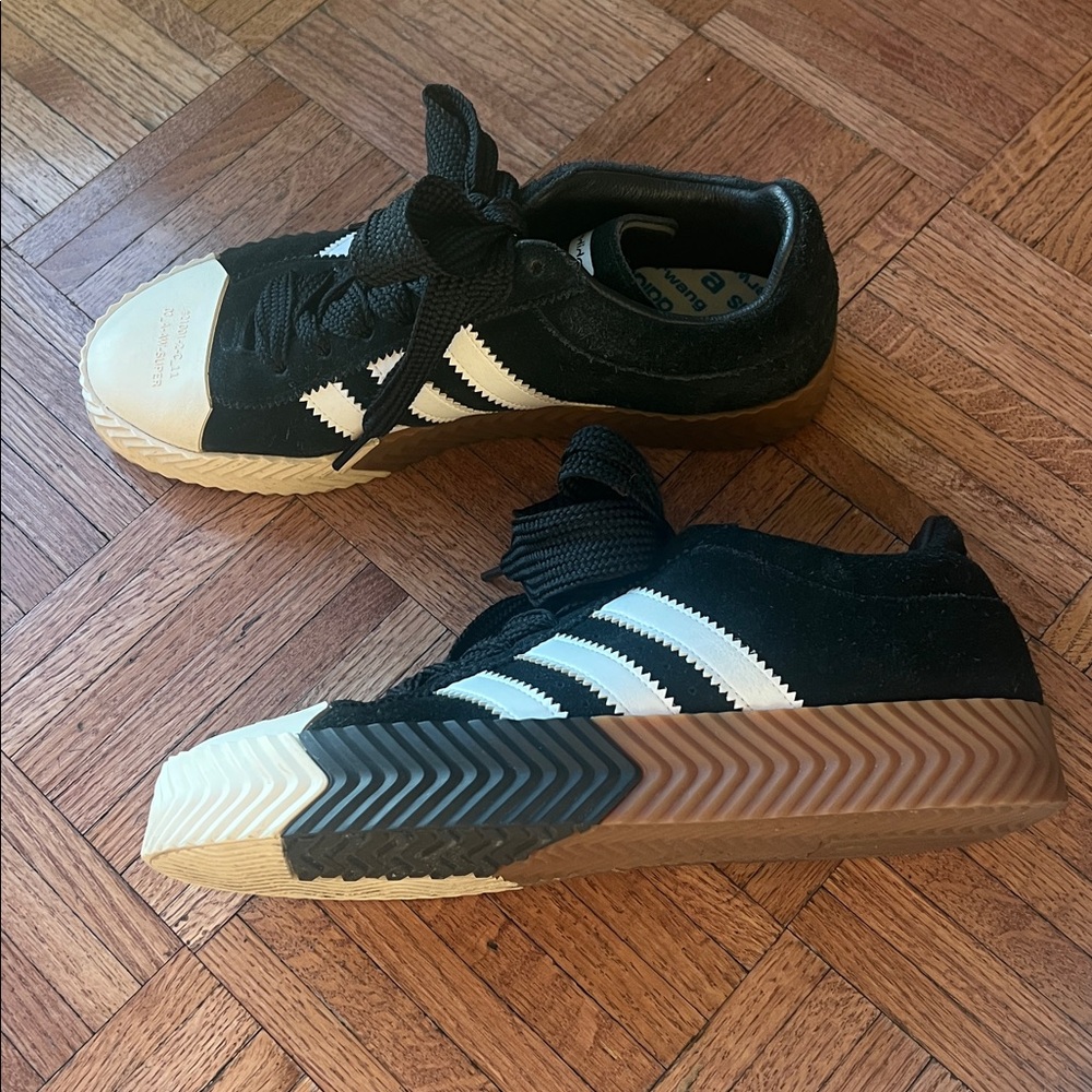 🔥🖤🖤Adidas Alexander Wang X Skate Black Suede sneakers size 11.5, used but SLEEK - Picture 8 of 14